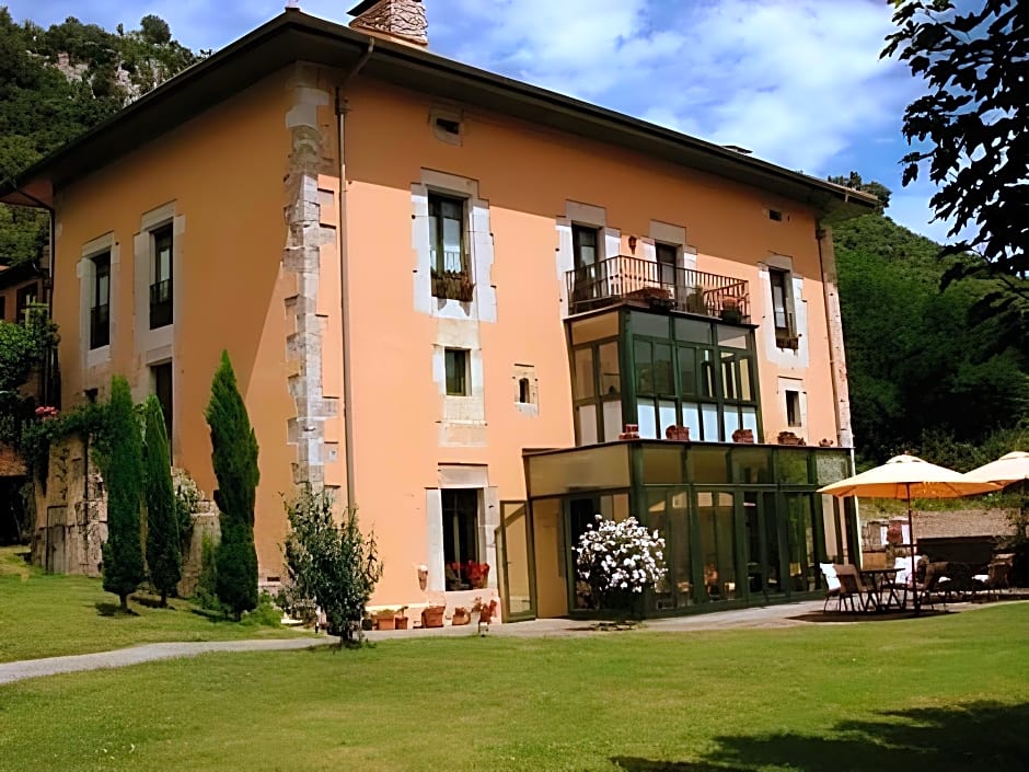 Hotel Casona Villa De Palacios