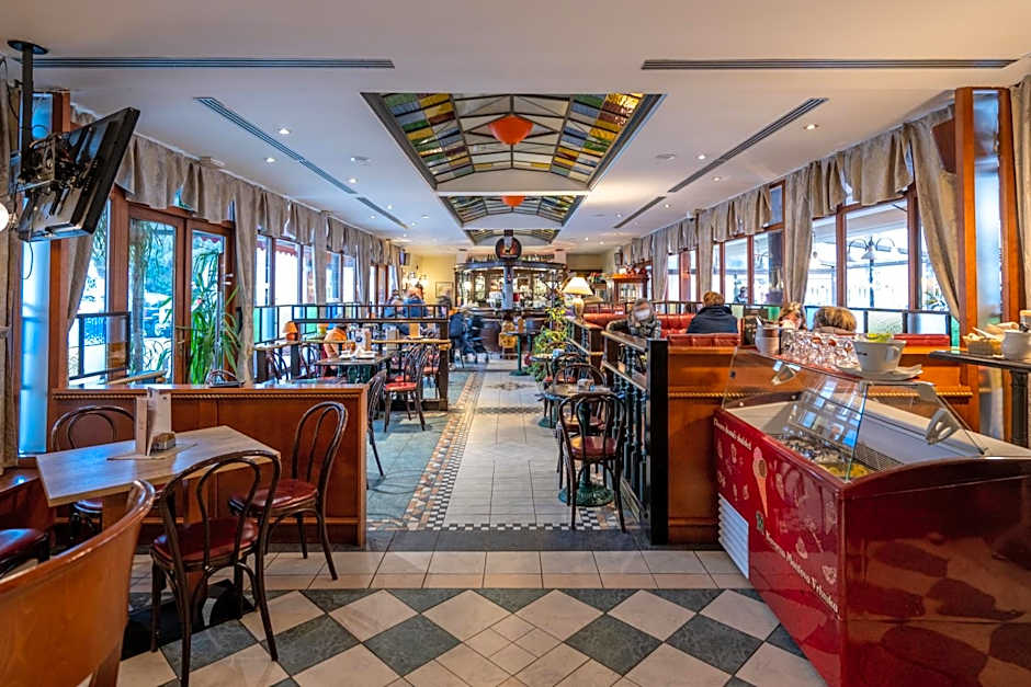 Hotel MANTOVA Vrhnika