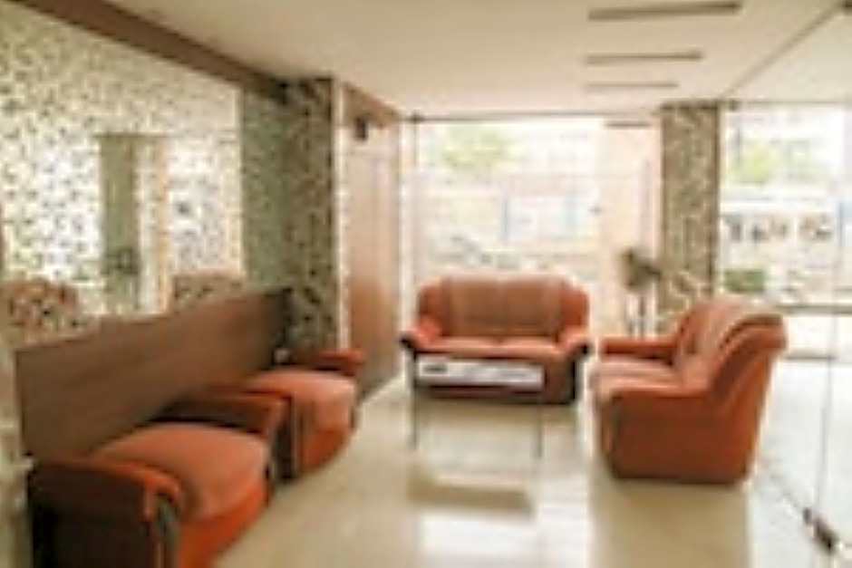 Hotel Lee International