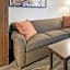Country Inn & Suites by Radisson, Grandville-Grand Rapids West, MI