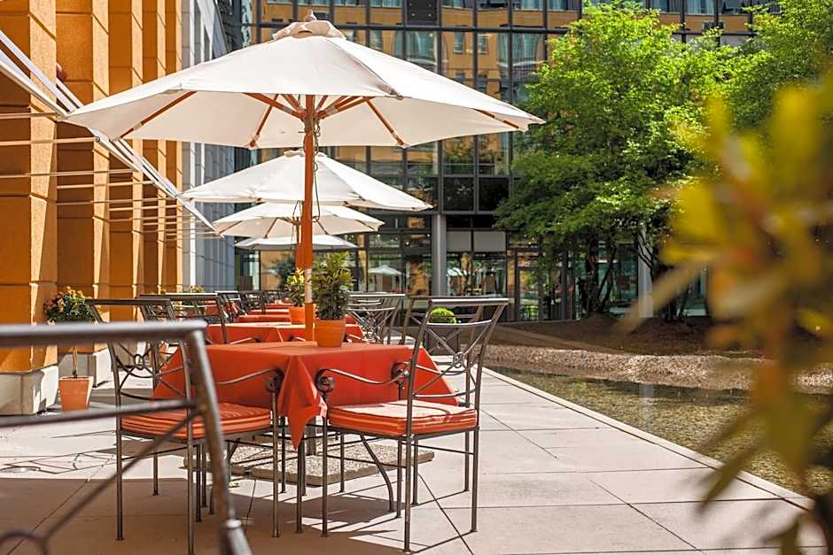 Hotel Elbflorenz Dresden