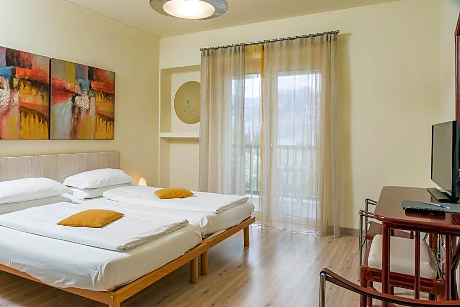 Club Hotel Olivi - Tennis Center