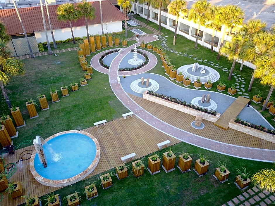 West Wing Boutique Hotel