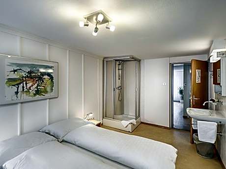 Double Room with Shared Toilet