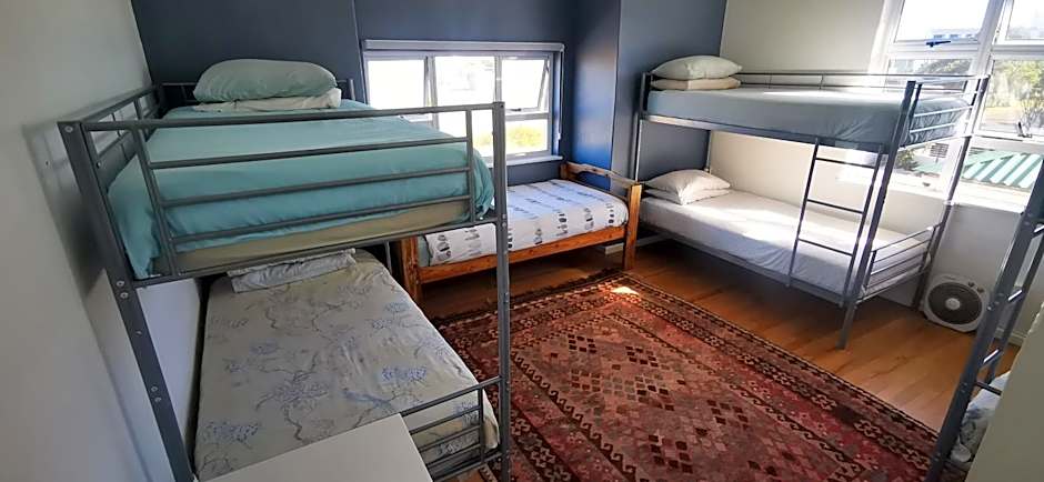Hermanus Backpackers & Budget Accommodation