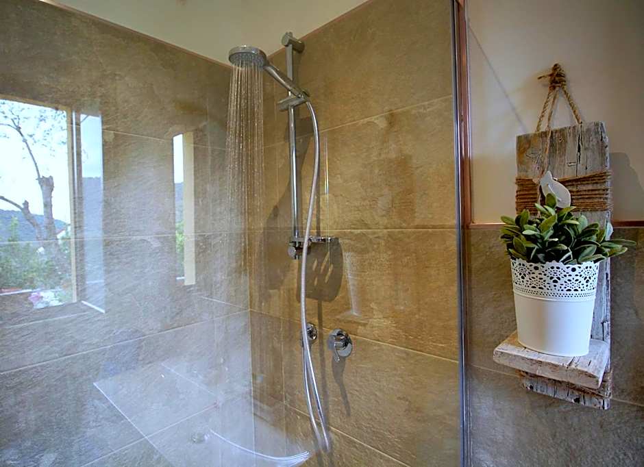 Il RosAle a Celle Ligure