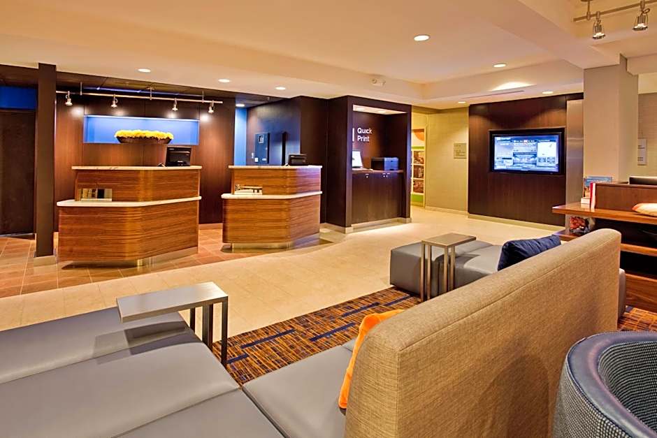 Courtyard by Marriott Houston Sugar Land/Stafford