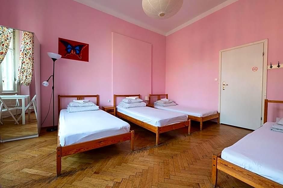 Trzy Kafki Private Rooms