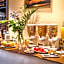 Up Viamonte Hotel