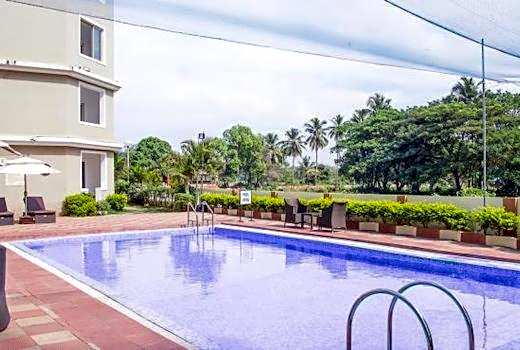The Golden Suites & Spa Calangute Hotel