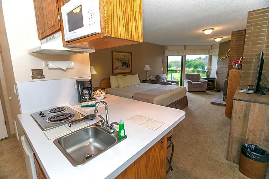 Photo 1 of 8 of Double Room