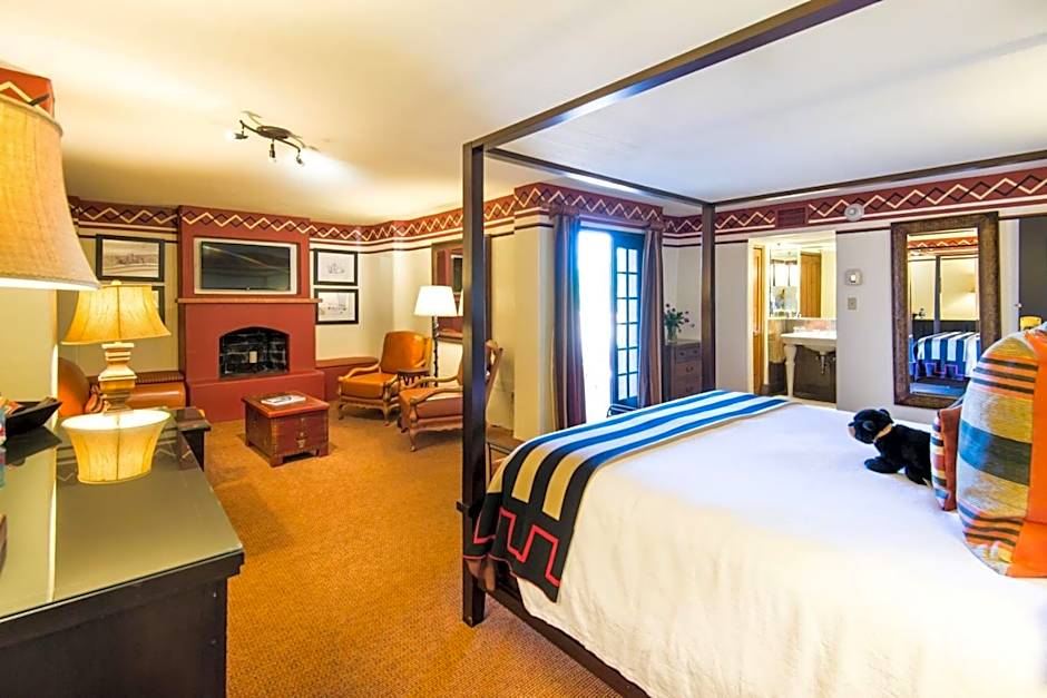 Inn At Loretto
