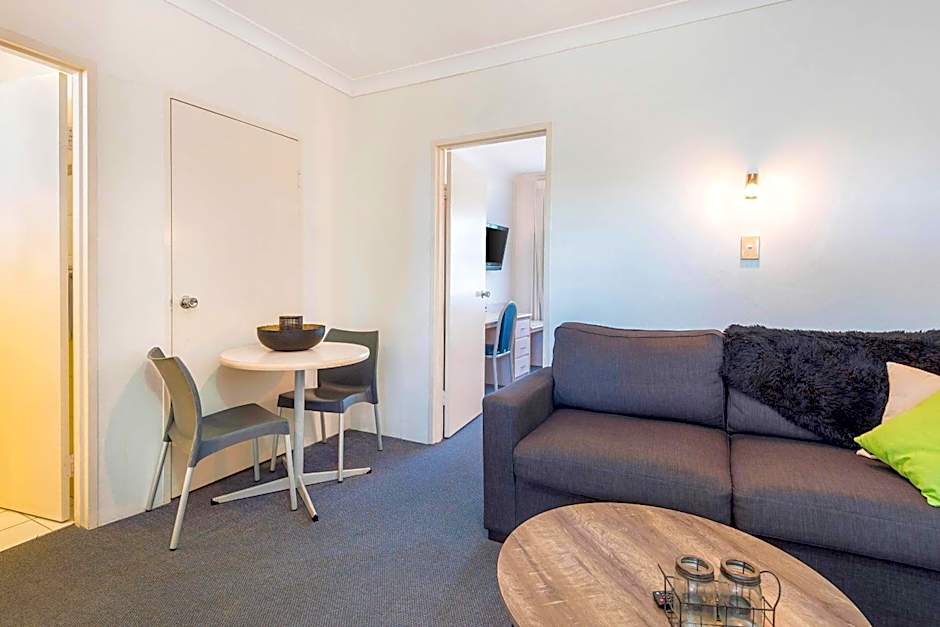 Comfort Inn All Seasons