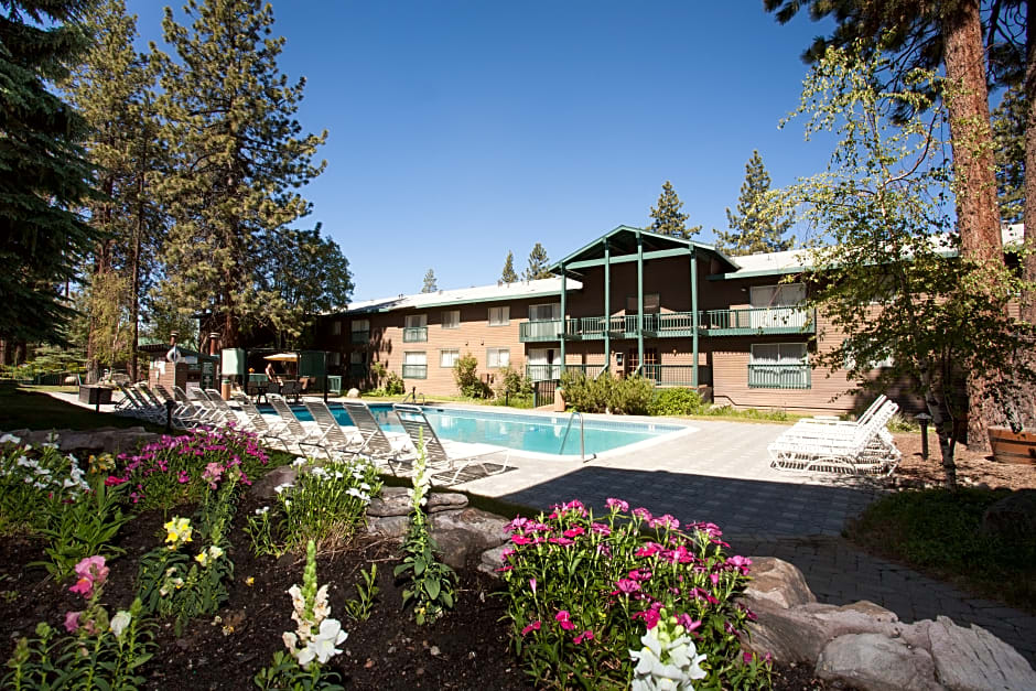 Forest Suites Resort at the Heavenly Village