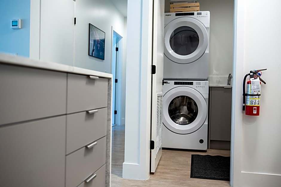 Birdies and Bears by Revelstoke Vacations