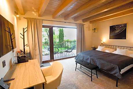 Double Room with Patio