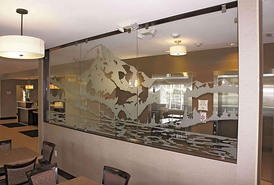 La Quinta Inn & Suites by Wyndham Bellingham