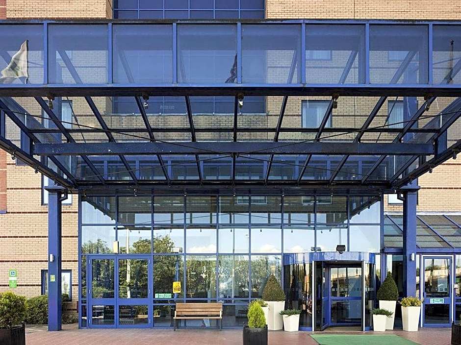 Holiday Inn London Brent Cross By IHG