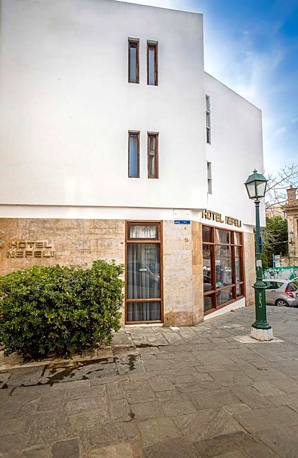 Nefeli Hotel