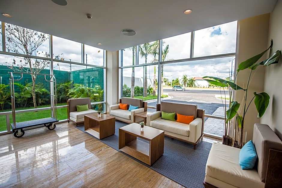 Hampton Inn By Hilton Santo Domingo Airport