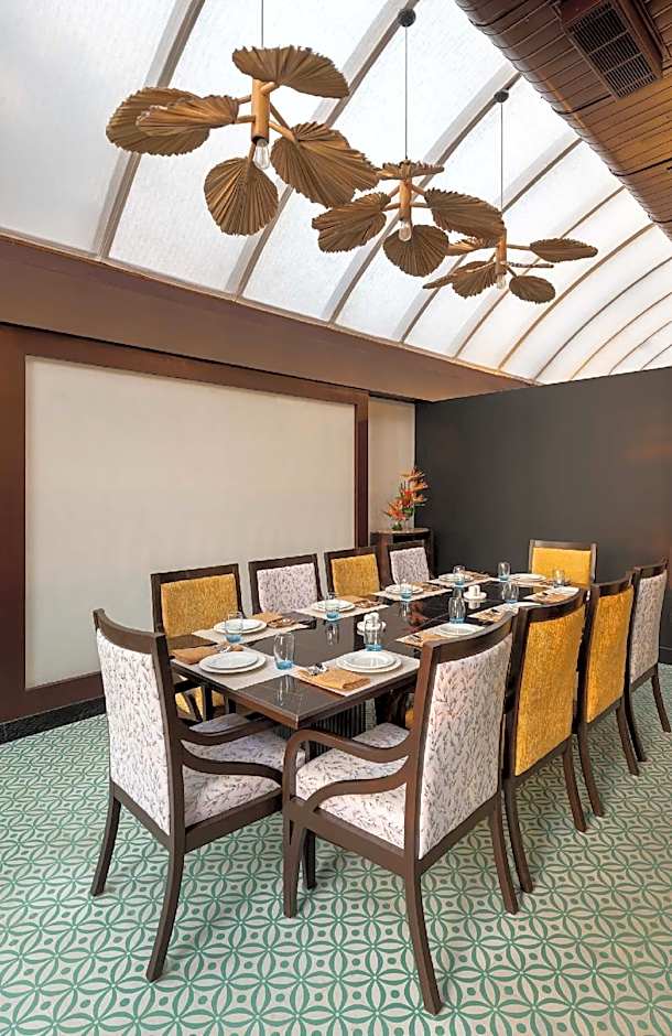 Vivanta Ernakulam, Marine Drive