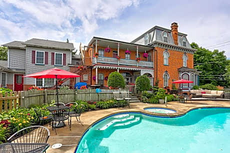 Greystone Manor Bed & Breakfast