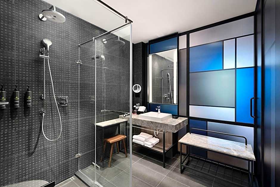 Aloft Tainan Anping