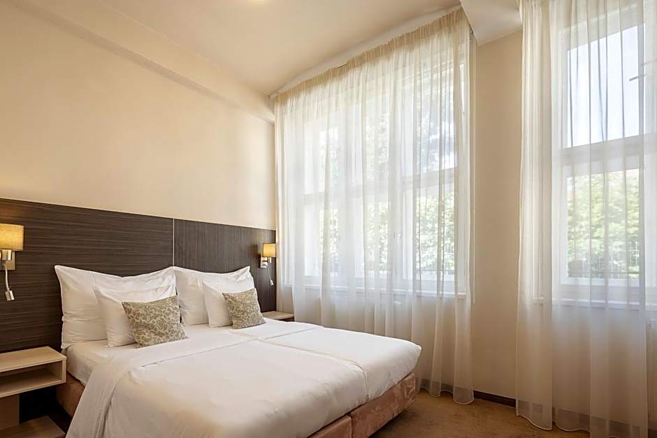Pytloun Kampa Garden Hotel Prague