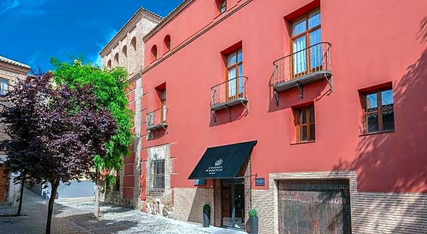 Eugenia de Montijo, Autograph Collection by Marriott