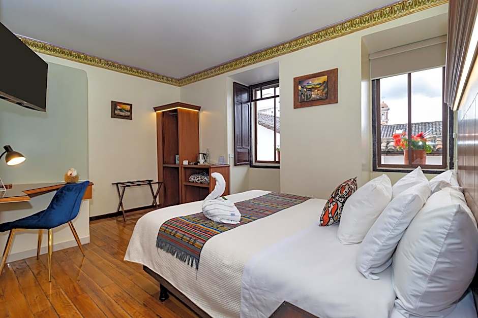 Friends Hotel & Rooftop