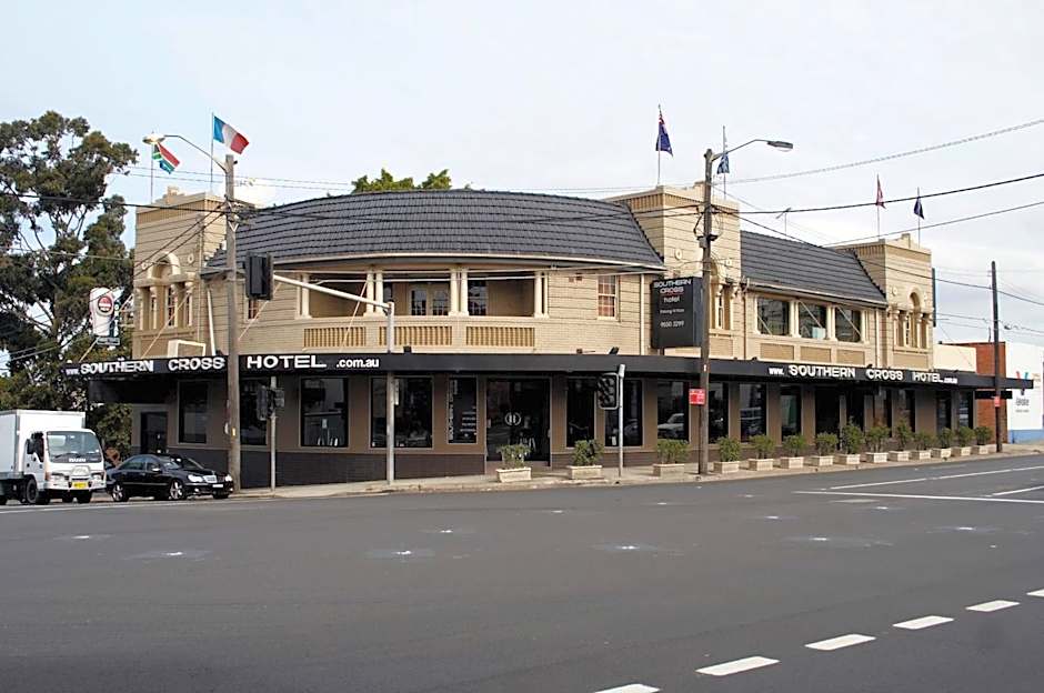 Southern Cross Hotel