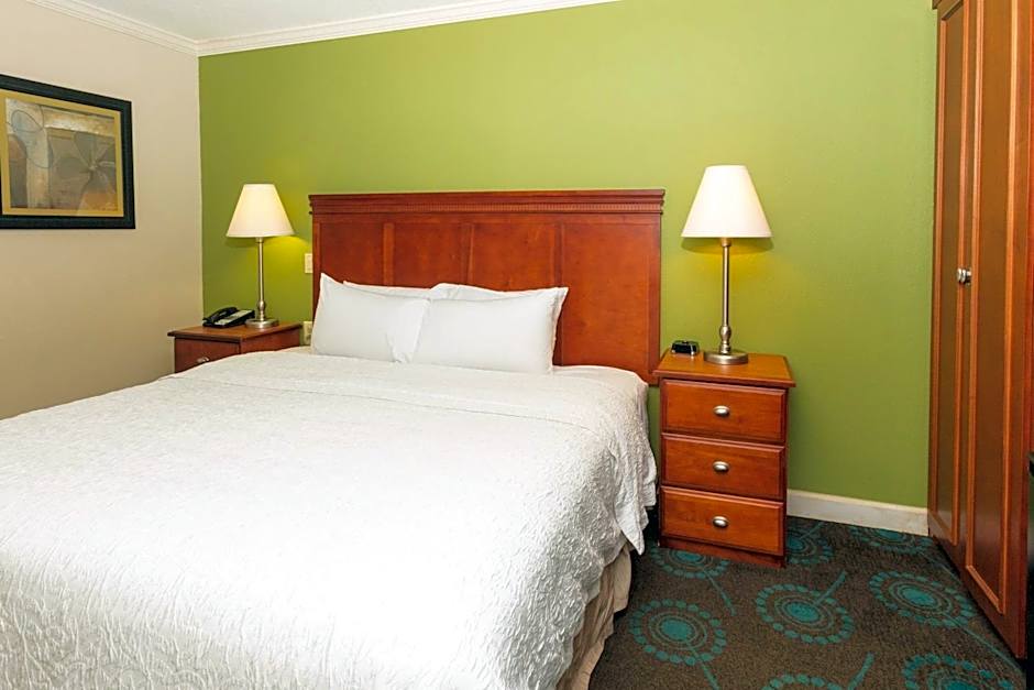 Hampton Inn By Hilton Daytona Speedway/Airport