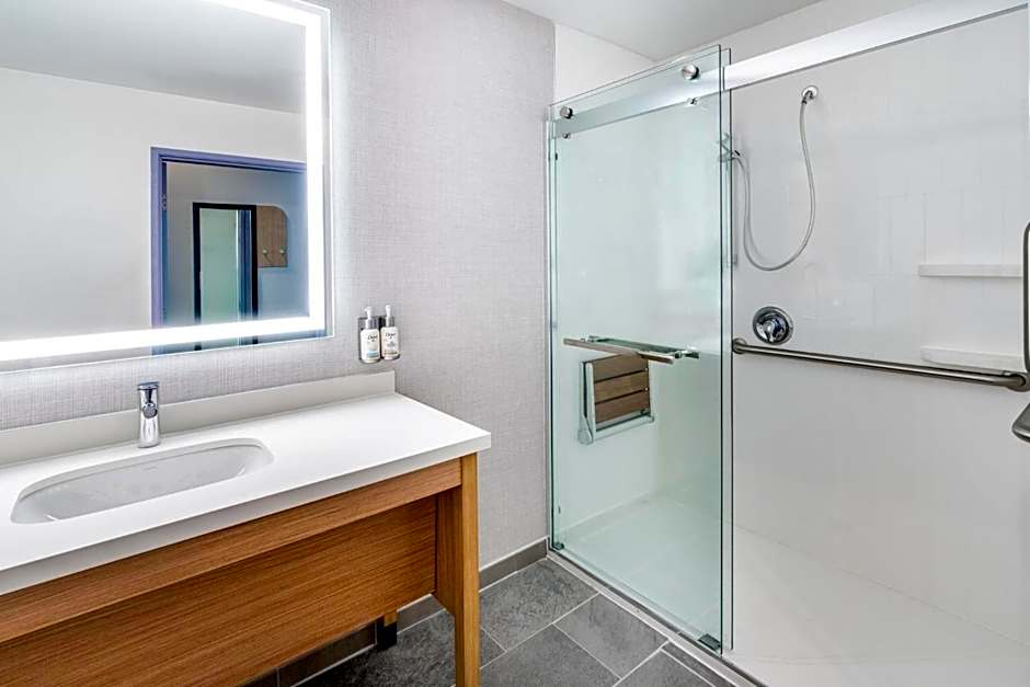 Garner Hotel Doswell Southeast by IHG