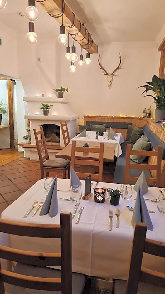 Hotel Pinzgauerhof - Inclusive Evening Dinner