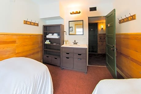 Twin Room with Shared Bathroom