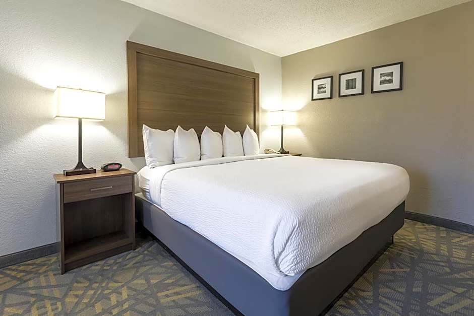 La Quinta Inn & Suites by Wyndham Downtown Asheville
