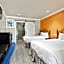 Le Blanc Inn & Suites