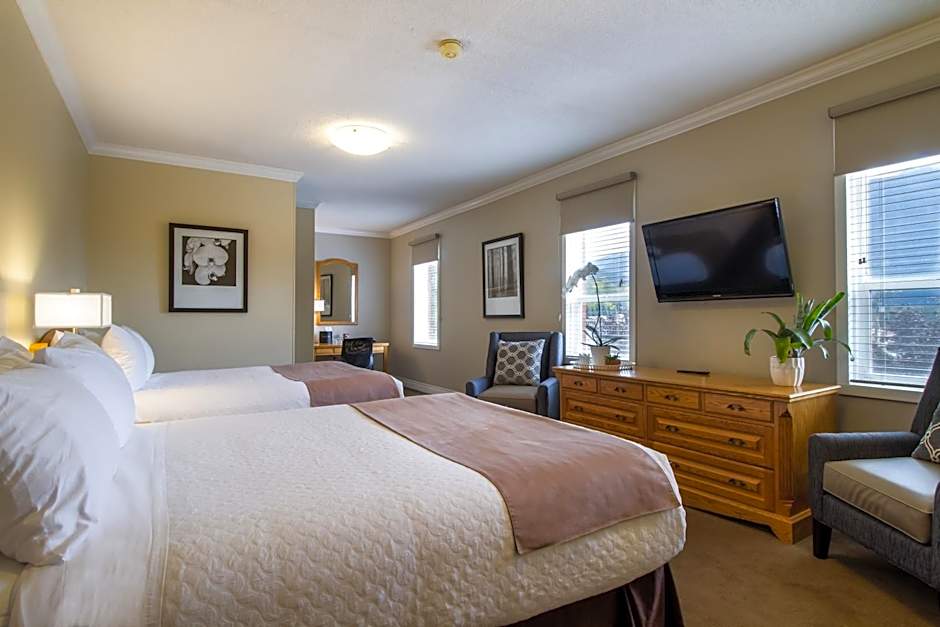 Photo 1 of 19 of Deluxe 2 Queen Beds