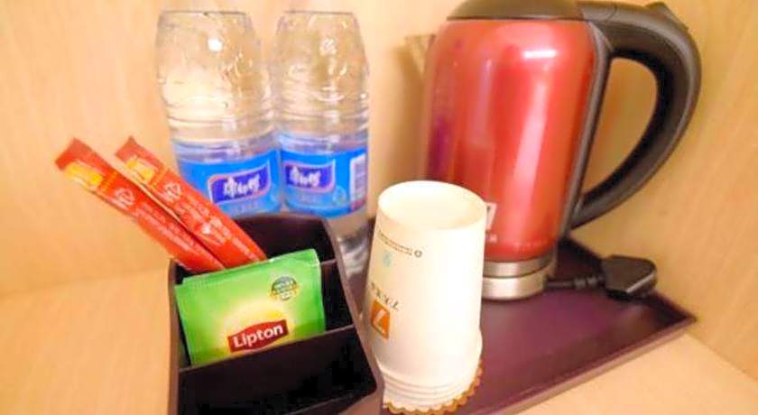 7 Days Premium Jingjiang Fuhai New World Automobile Terminal Branch