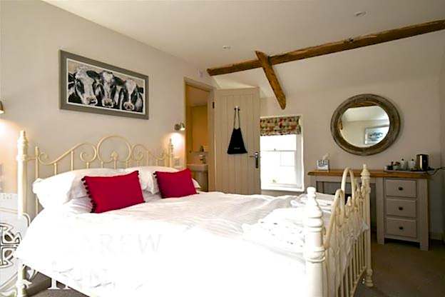 Carew Inn