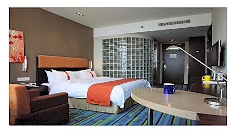 Standard Twin Room with Extra Floor Space