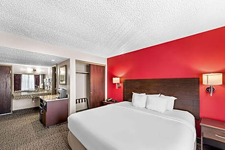 King Room with Tub - Non Smoking