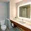 Holiday Inn Express & Suites Pittsburgh North Shore By IHG