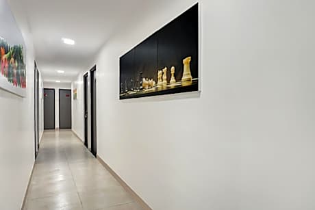 Om Sai Lodge Hotel