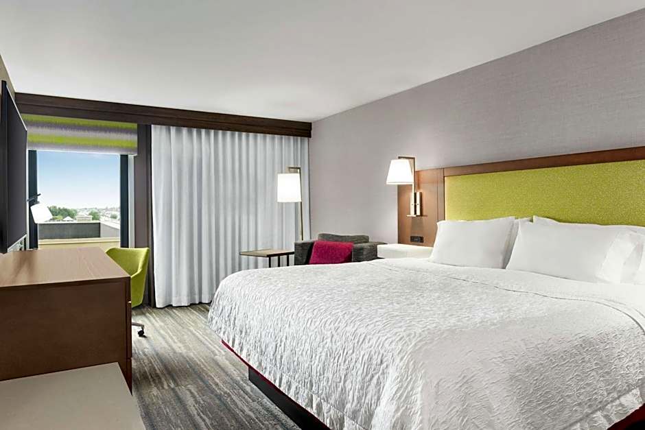 Hampton Inn By Hilton Milwaukee/Brookfield