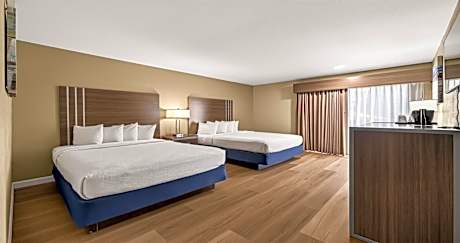 Queen Room with Two Queen Beds - Pet Friendly/Non-Smoking