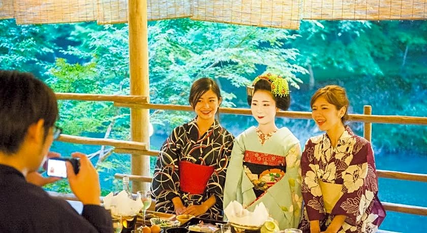 Momijiya Bekkan Kawa No Iori Ryokan