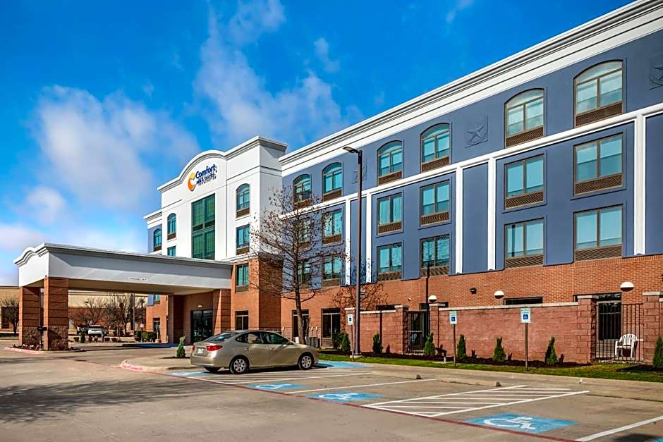 Comfort Inn & Suites Frisco East - McKinney