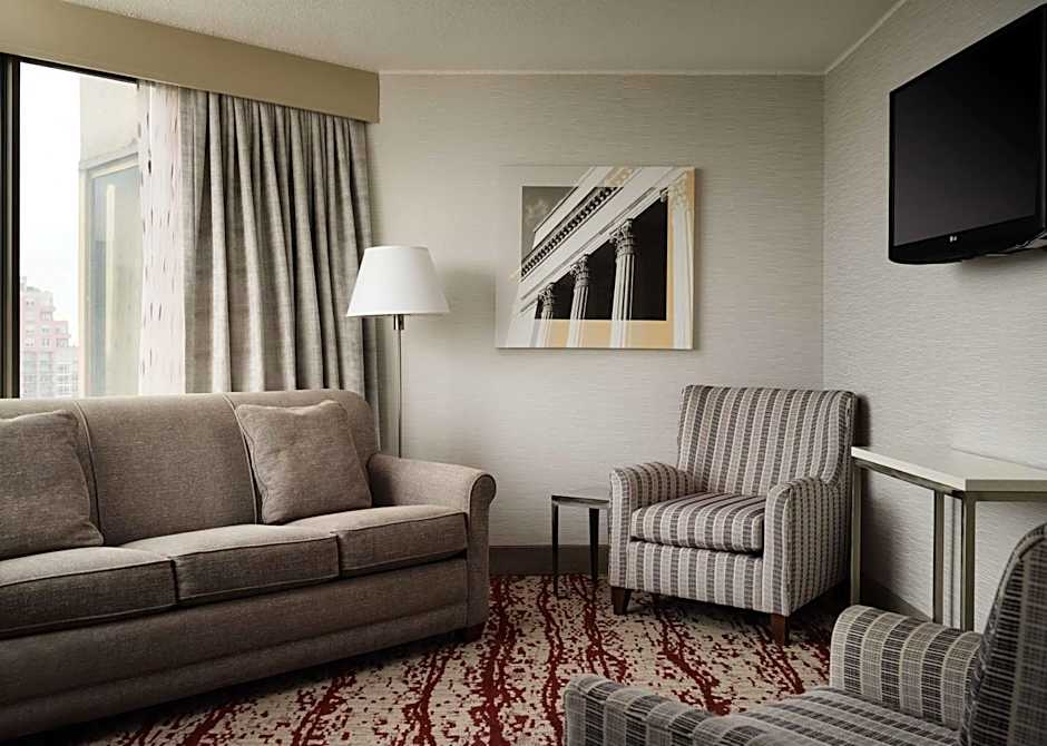 DoubleTree by Hilton - Philadelphia Center City