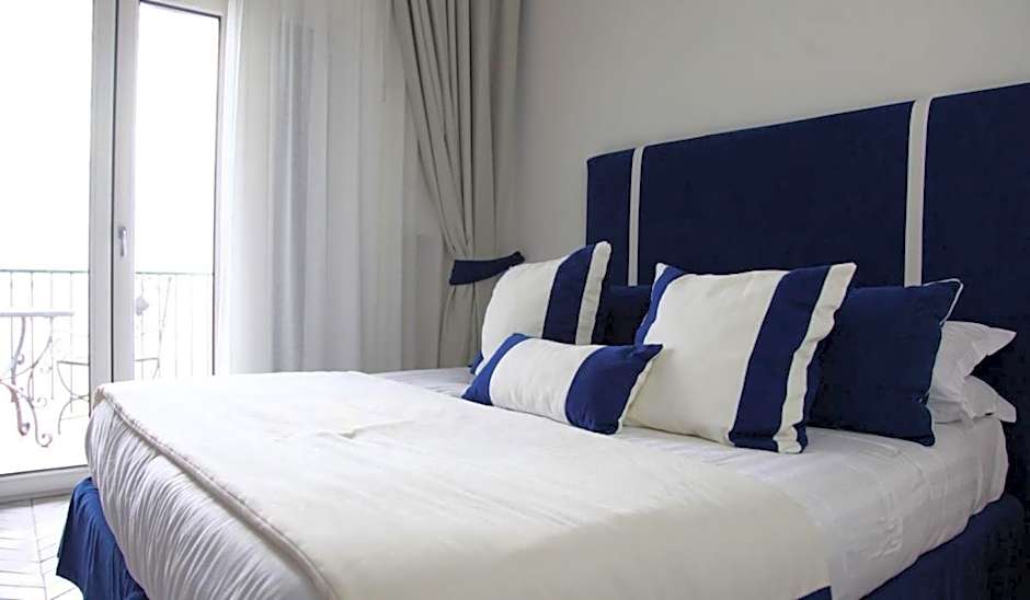 Hotel Bristol